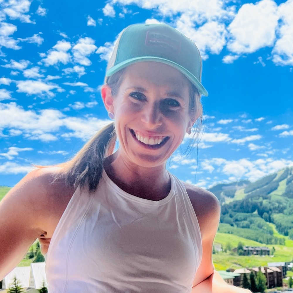 Meet your Posher, Elizabeth